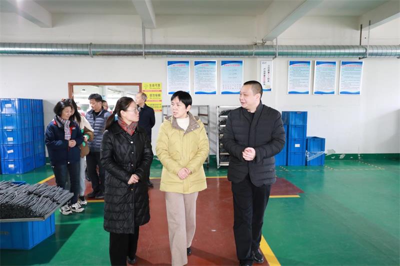 與企業(yè)共謀發(fā)展、共創(chuàng)未來(lái)